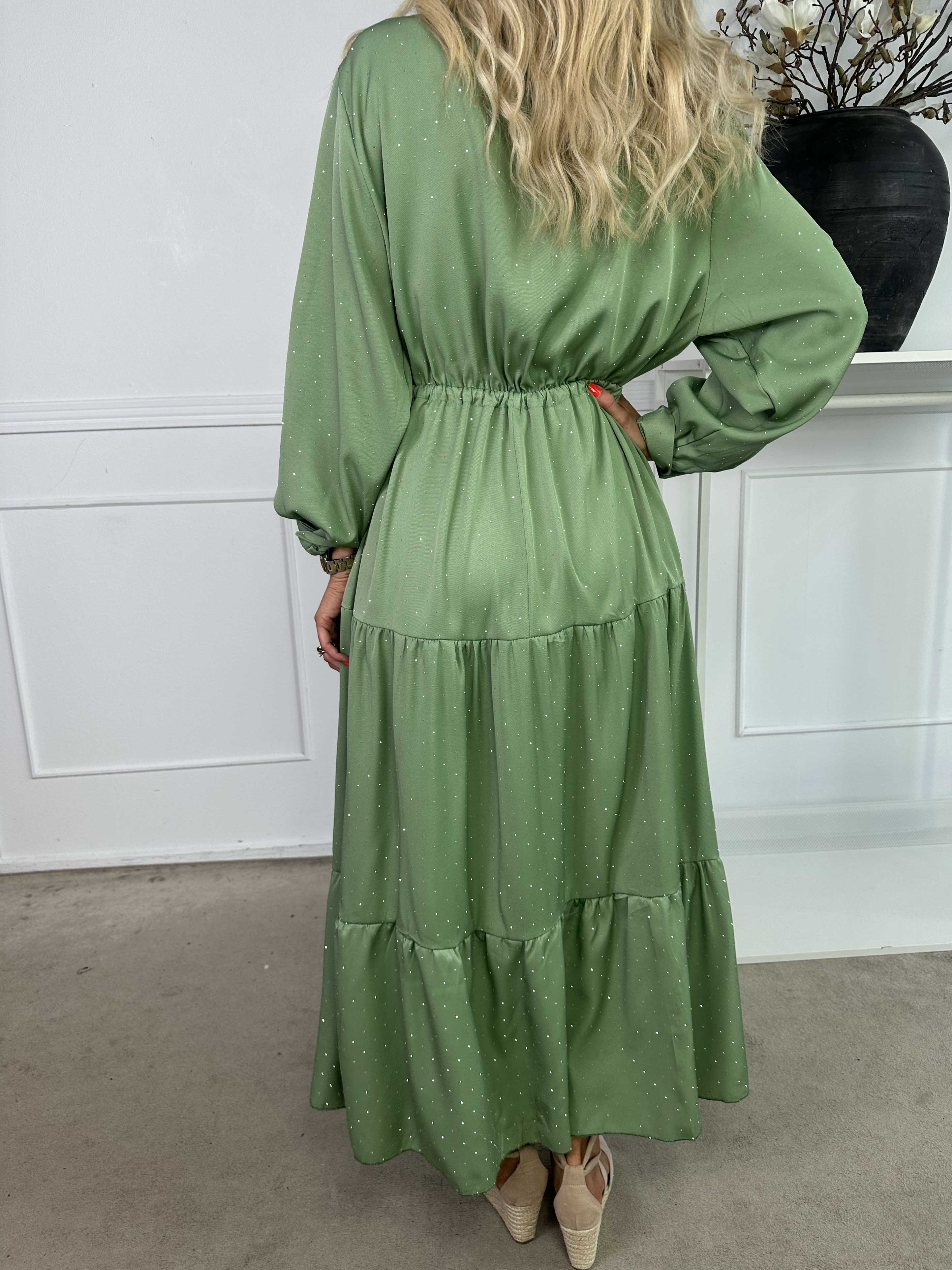 Starlight - Lang kjole med lag på lag look pyntet med similisten